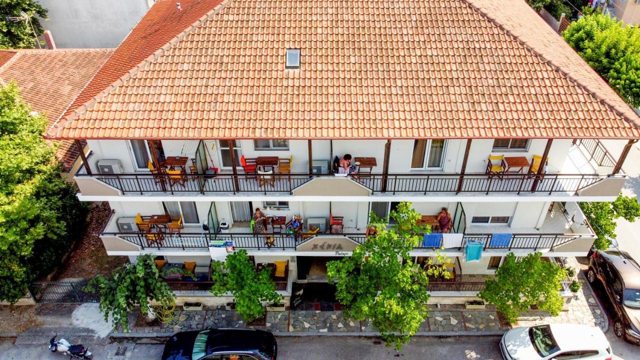 Xenia Palace Luxury Apartments Неа-Врасна Экстерьер фото