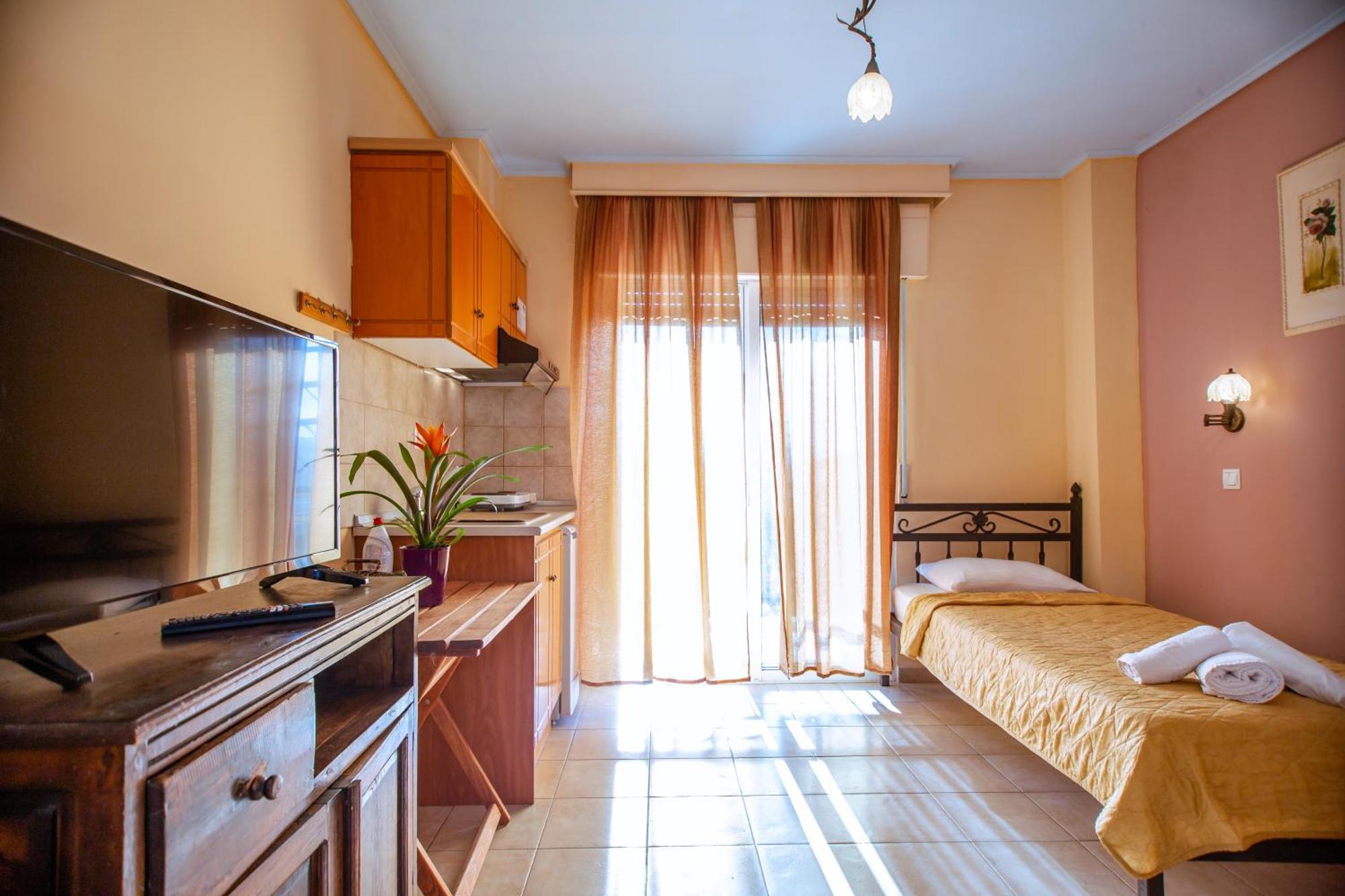 Xenia Palace Luxury Apartments Неа-Врасна Экстерьер фото