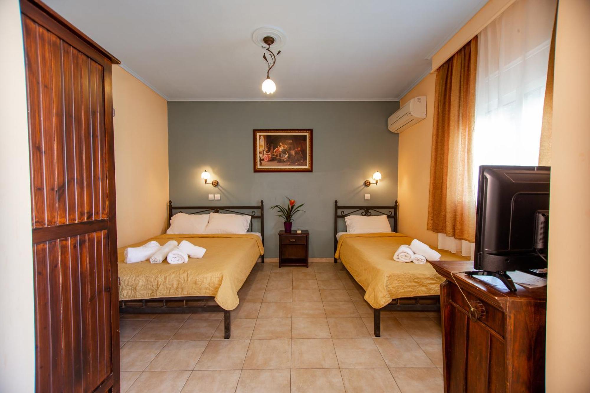Xenia Palace Luxury Apartments Неа-Врасна Экстерьер фото