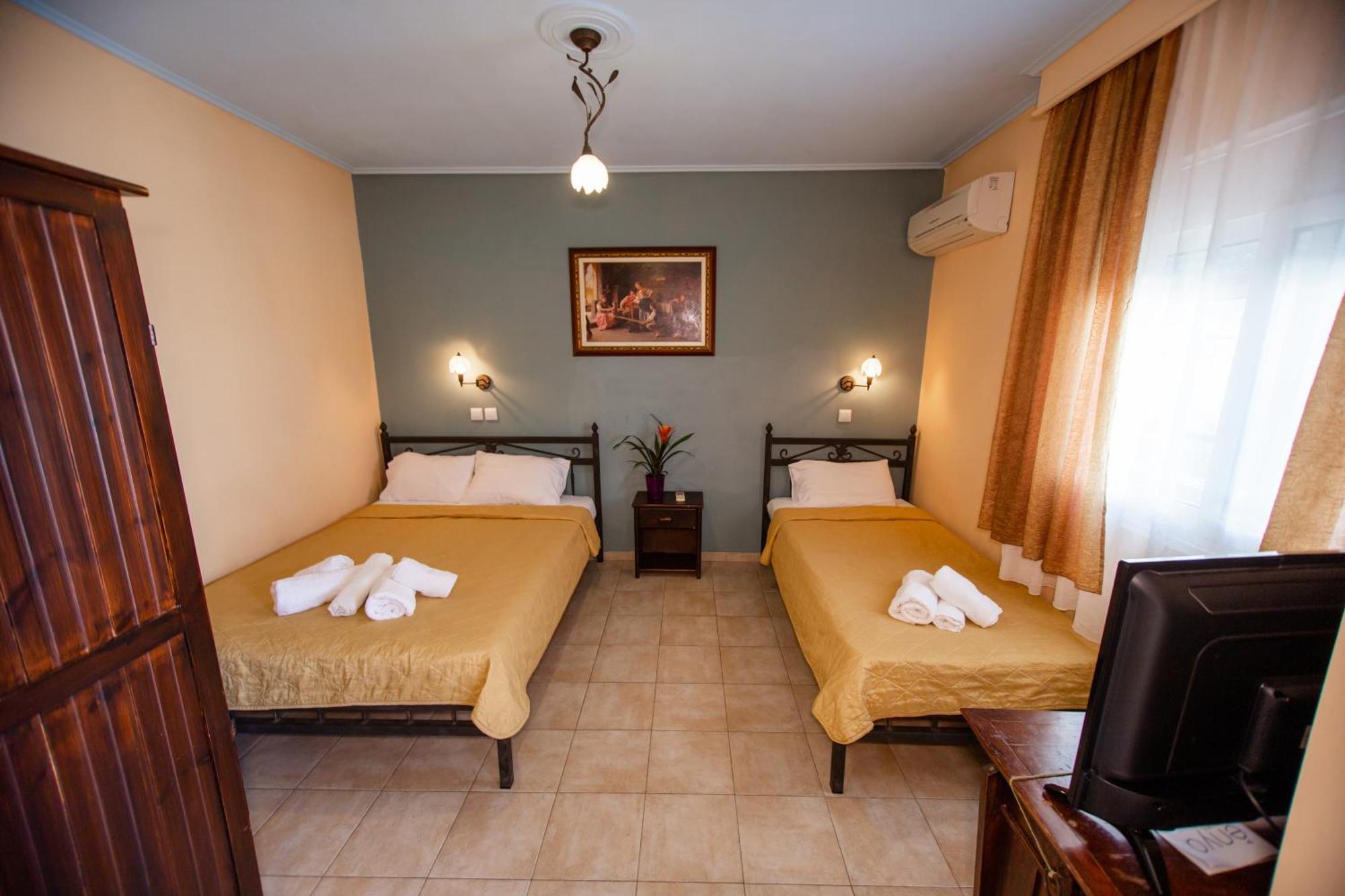Xenia Palace Luxury Apartments Неа-Врасна Экстерьер фото