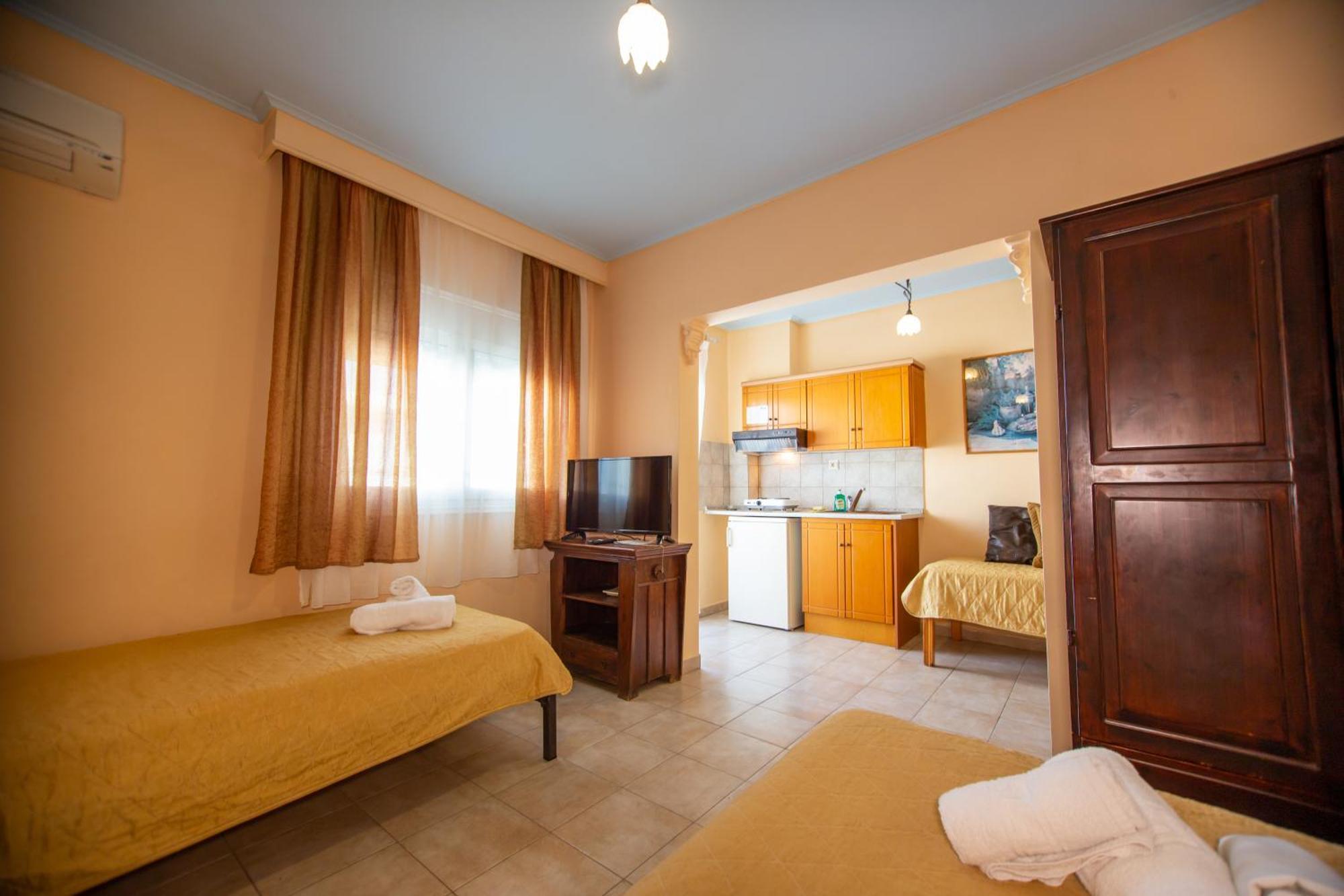 Xenia Palace Luxury Apartments Неа-Врасна Экстерьер фото